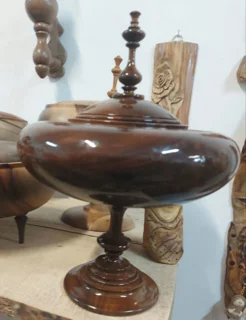 شکلات خوری چوبی